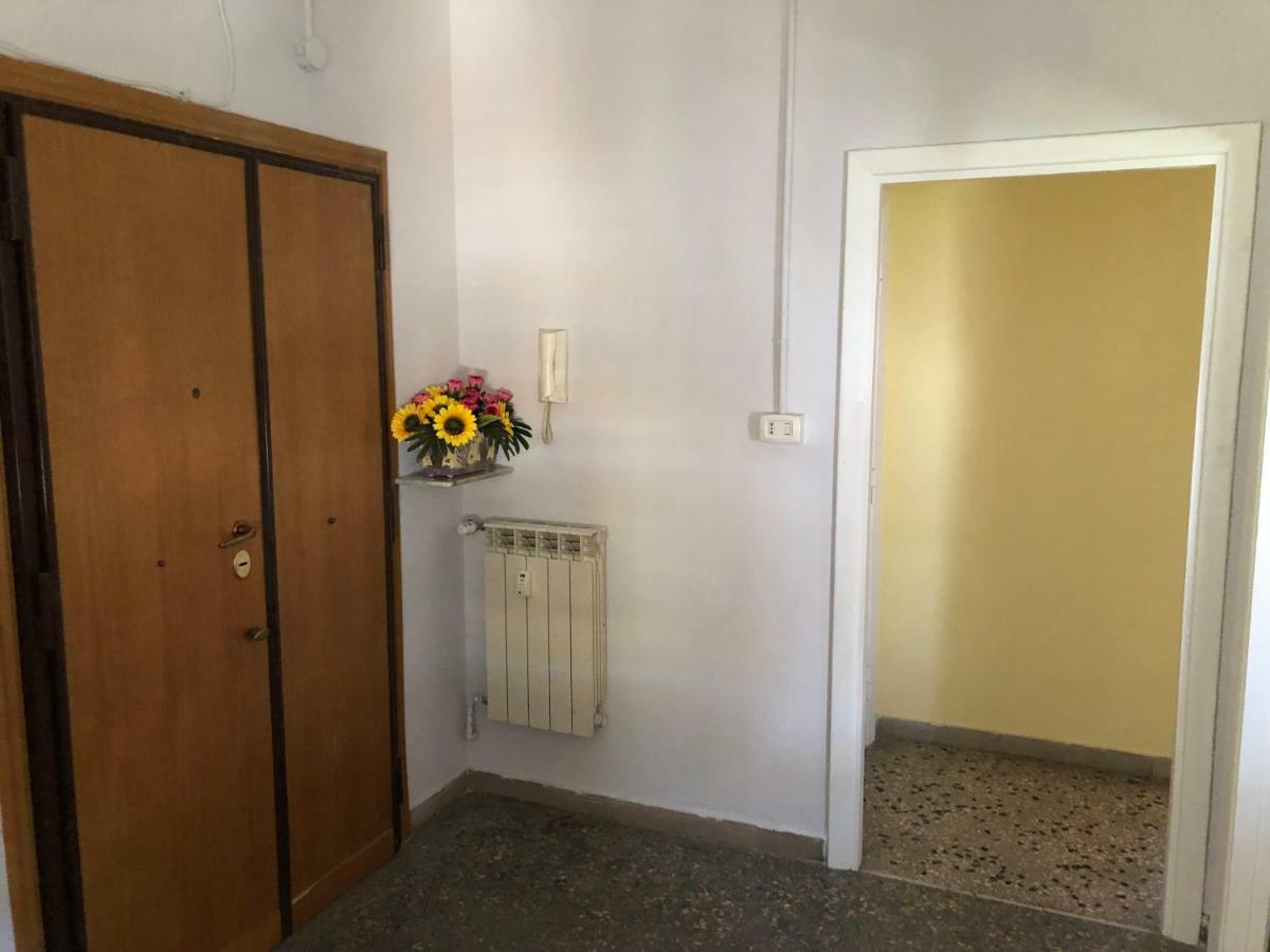 Готель Roma Sister Екстер'єр фото